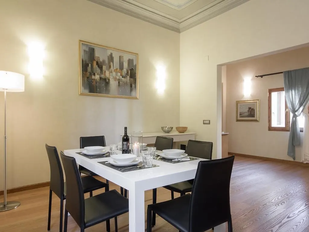 San Niccolo Luxury Apartment Florence